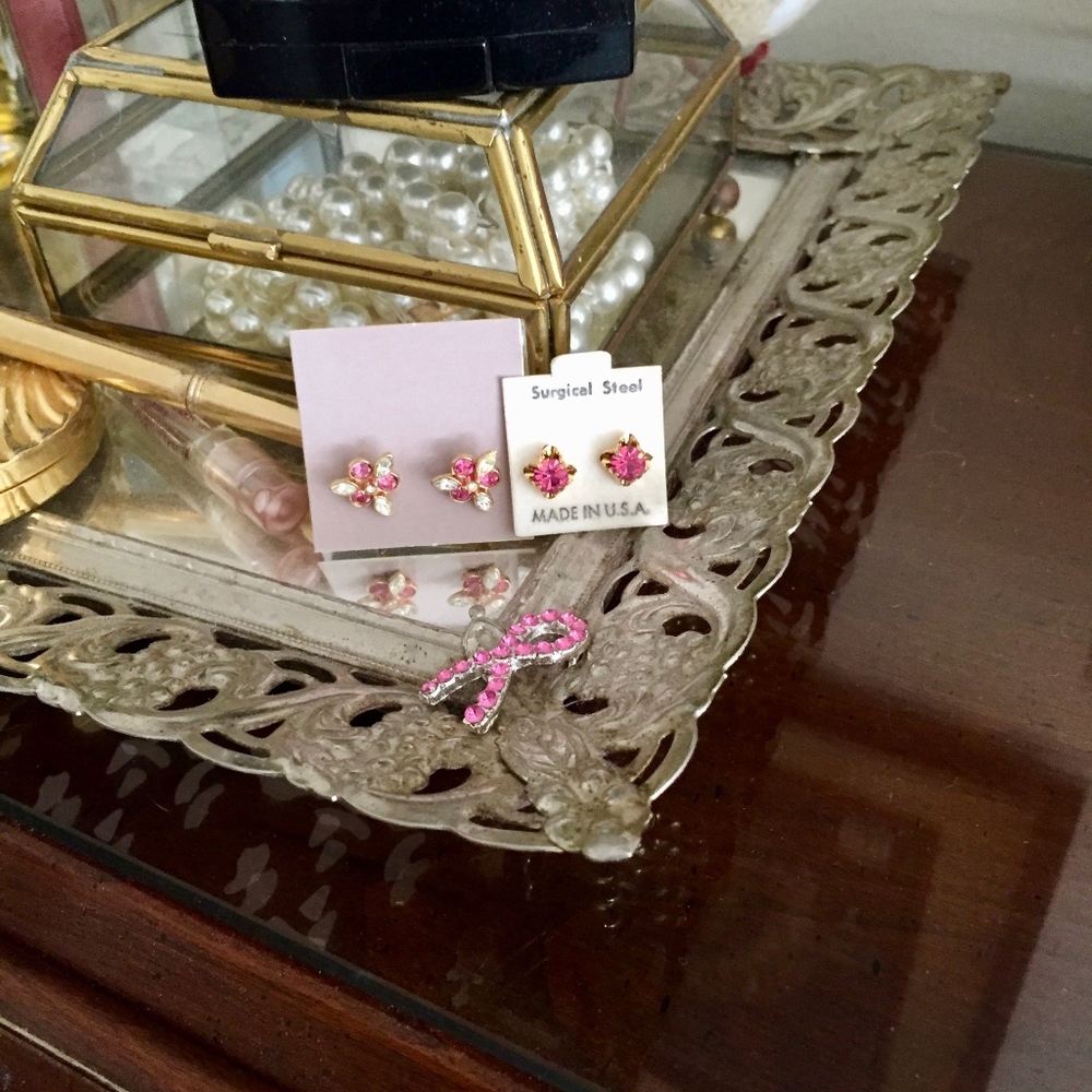 NWT Pink & Gold Blossom Stud Earrings